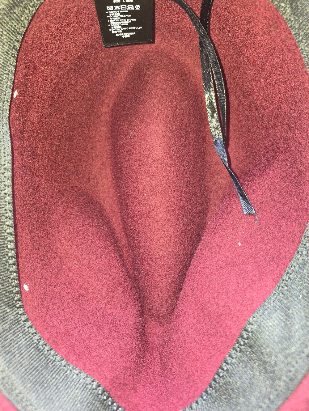 Burgundy Wool Felt fedora W/ a distinctive light blue band and brim edge Sz L - Picture 3 of 4
